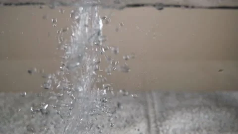 Pouring water, bubbles Stock Footage 197089536