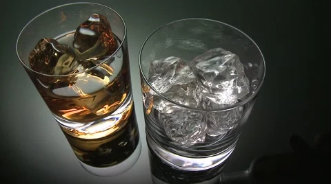 POURING  WHISKEY TWO GLASSES 動画素材 59005560