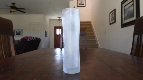 Pouring04 스톡 동영상 133277623