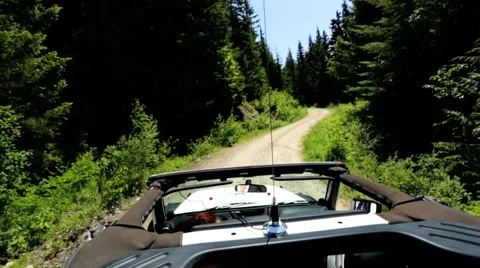 POV 4x4 motion drive rough dirt track Extreme Terrain Canada Stockbeeldmateriaal 42143568