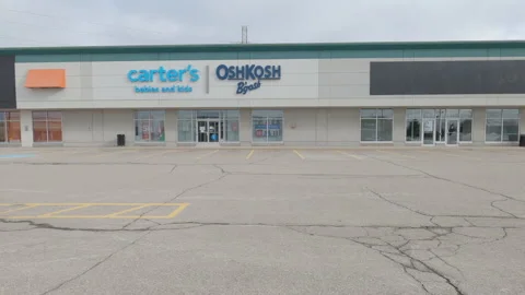 POV Closed retail stores during COVID 19 coronavirus pandemic lockdown 動画素材 146439220