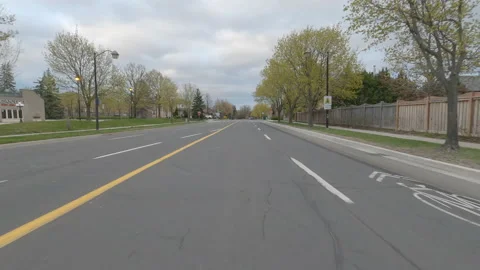 POV driving city streets empty and shopping mall in COVID 19 pandemic lockdown 库存影片 153068157
