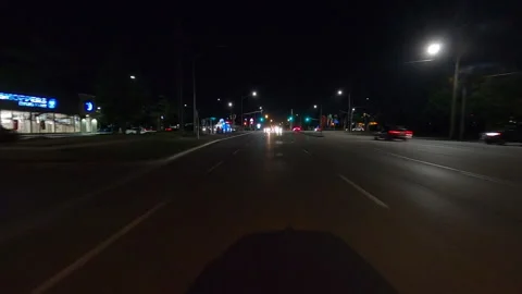 POV driving plate reverse shot roads and highways on a very dark night Vidéo 155902566