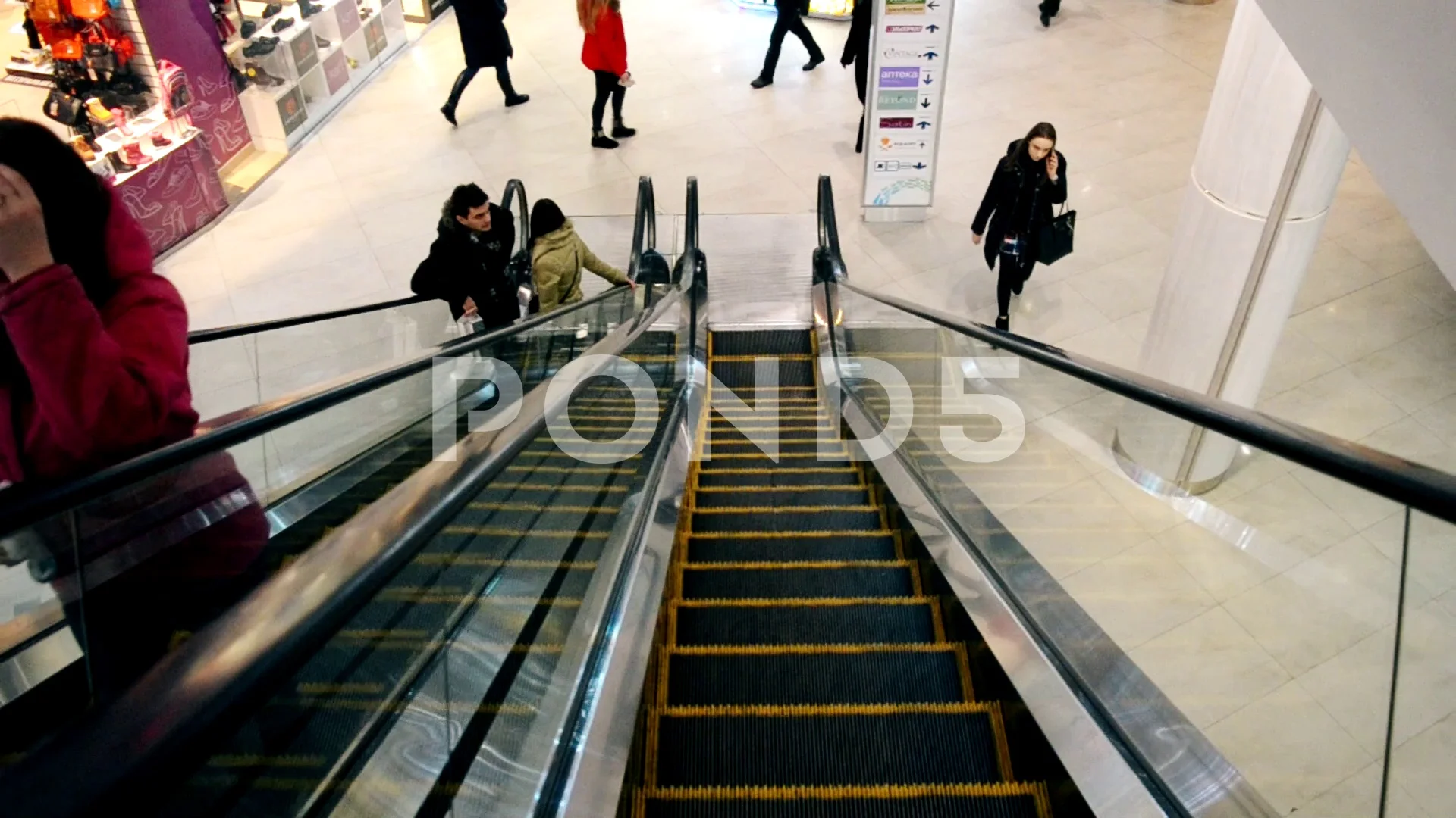 Aventura Mall wide angle 2 editorial photo. Image of escalator - 56703666