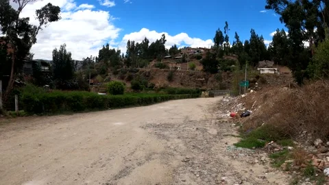 Pov first person view running across a bridge over a river in Huaraz 库存影片 164584591