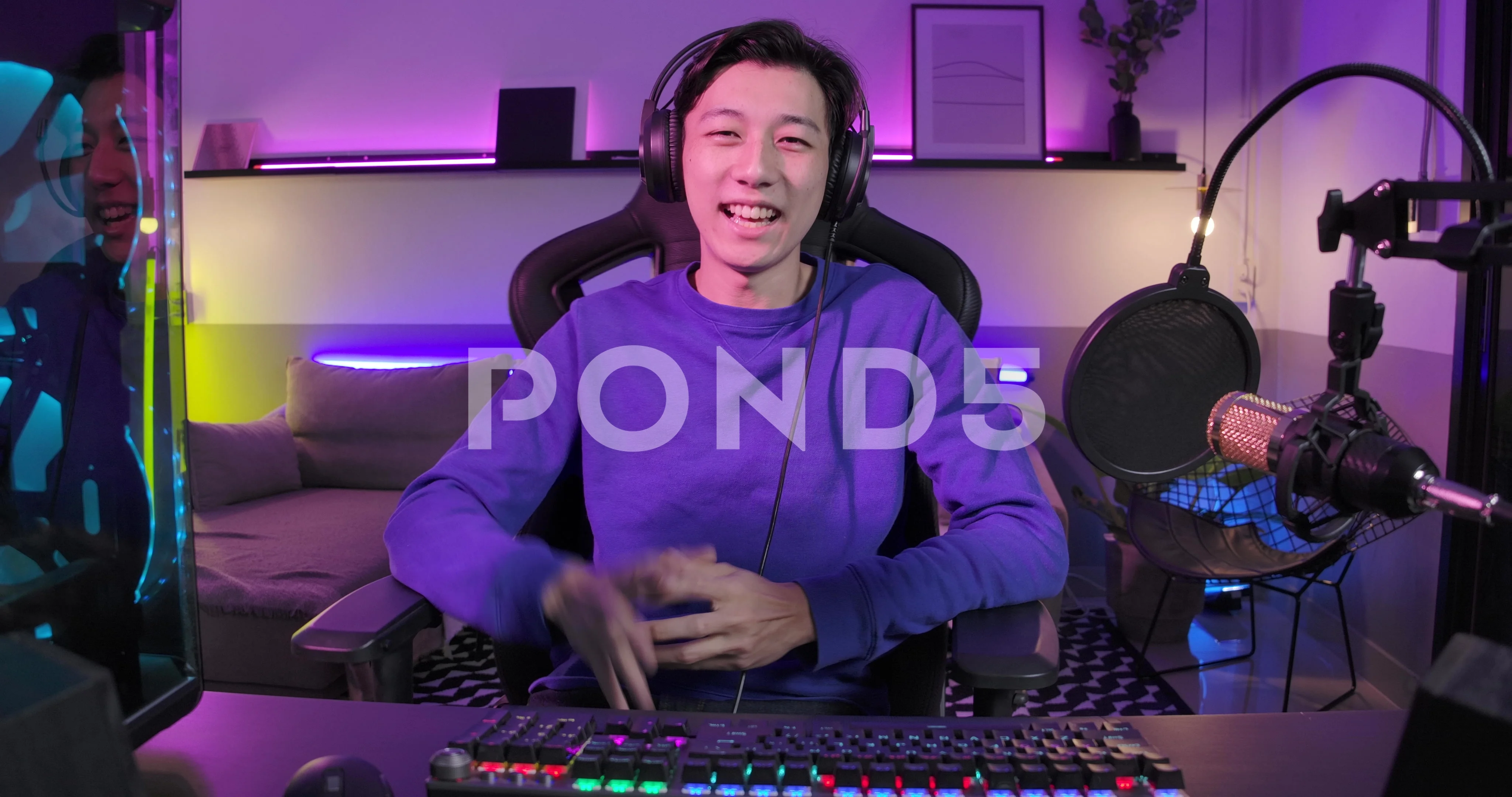 POV Gamer vlogger live stream and playin... | Stock Video | Pond5