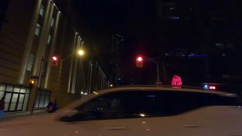 POV night side view Toronto city streets in COVID 19  pandemic lockdown Stockbeeldmateriaal 146367995