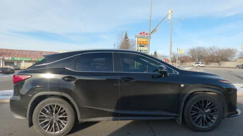 POV side view suburban areas near Toronto Canada 動画素材 146346048
