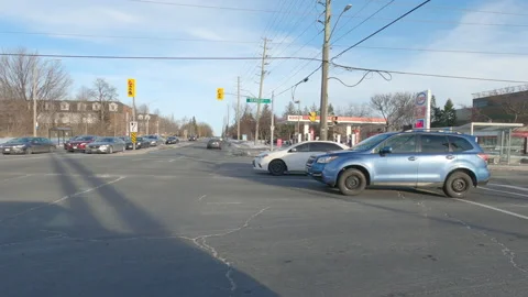 POV side view suburban areas near Toronto Canada Stockbeeldmateriaal 146347410