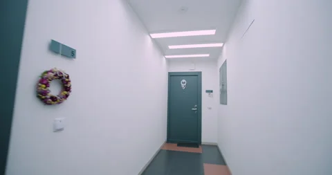 POV Smooth Wide Angle Shot Through Residential Hallway Corridor 库存影片 143811357