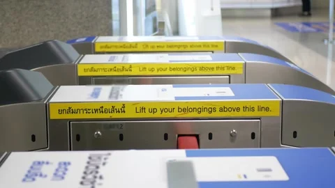 POV to ticket gateway entrance automatic door of the Subway train undergrou.. Stock Footage 274485789