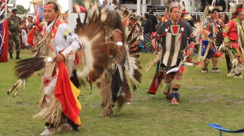 Pow wow grand entry dancing procession Stock Footage 47745498