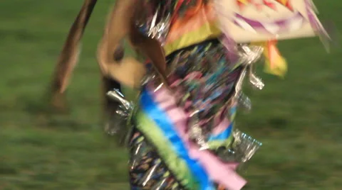 Pow wow Jingle Dancer keeps time 스톡 동영상 47528340