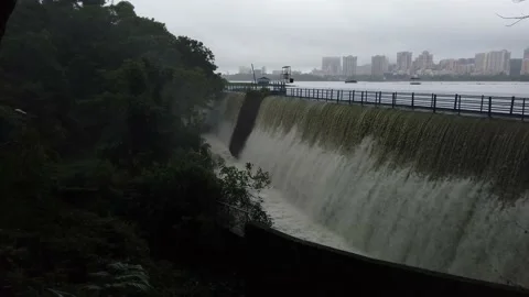 Powai lake overflows Stock Footage 135978253