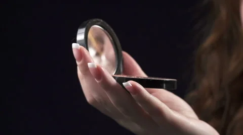 Powder make up slow motion Video stock 49551612
