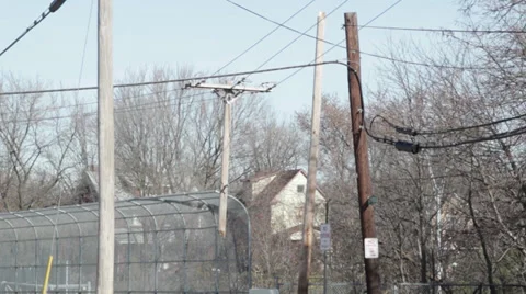 Power Line Down Stockbeeldmateriaal 35135289