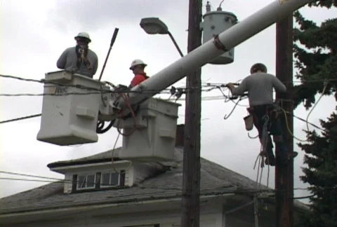 Power Line Work 4 動画素材 370692