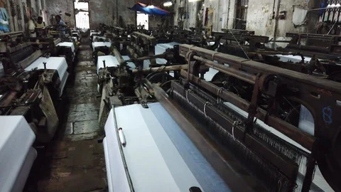 Power loom workshop in the textile city of Bhiwandi Stock Footage 121186904