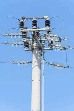 Power pole with external electric separator on top Power isolator switch m... Foto stock