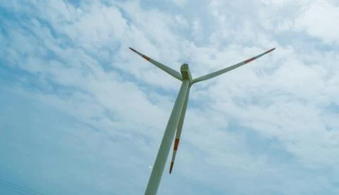 Power production from windmill or wind turbines in Gujarat Foto stock
