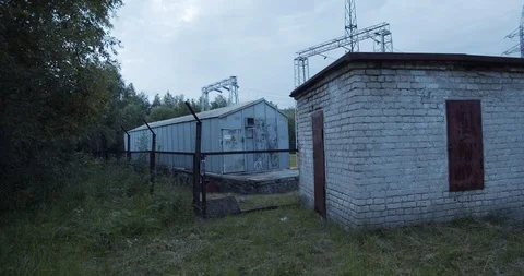 Power station in forest Stockbeeldmateriaal 112758911