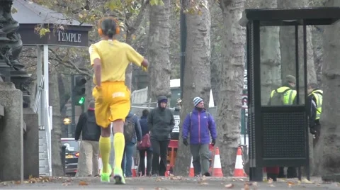Power walking in London Stock Footage 45532290