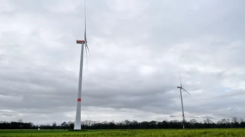 Power windmills. Vídeo Stock 105742623
