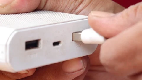 Powerbank Stock-Footage 333728140