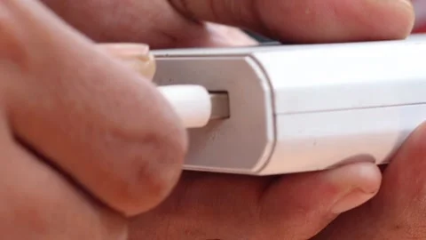 Powerbank Stock-Footage 333728143