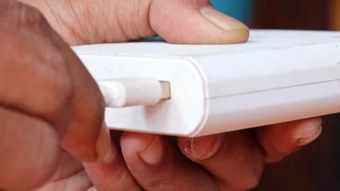 Powerbank Stock-Footage 333728147