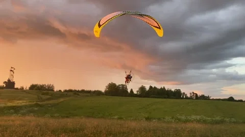 Powered paragliding 스톡 동영상 248568480