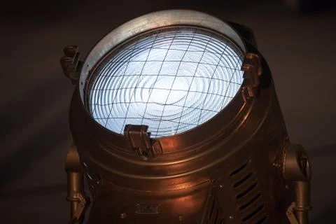 Powerful artificial light device for work in a film studio or photo studio Foto stock