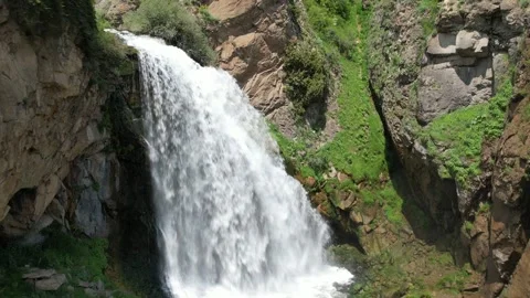Powerful cascade of Trchkan waterfall in Lori highlands, Armenia Stock Footage 342061122