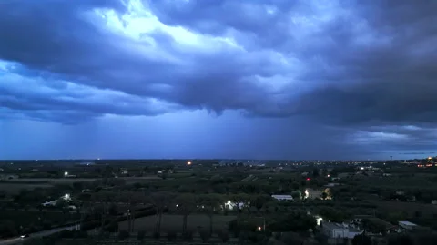 Powerful Electric Storm - Lightning Flashes - Part 2 스톡 동영상 331851439