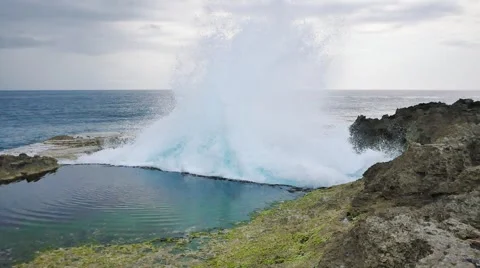 Powerful ocean splash at Devil's Tears in slow motion 50fps, Bali. Stock Footage 68846453