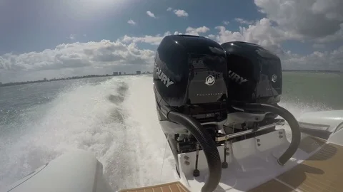 Powerful outboard engines on a RIB navigating at full speed 스톡 동영상 74181500