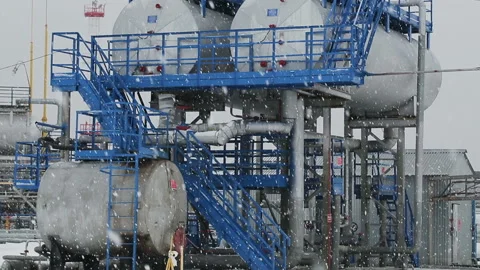 Powerful production area or space with pipes and valves in Russia in Siberia. Im Video stock 199487508