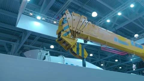 The powerful telescopic boom and hook of the new truck crane 스톡 동영상 333358343