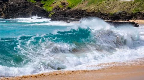 Powerful Waves captured on Sandy Beach in Honolulu 写真素材
