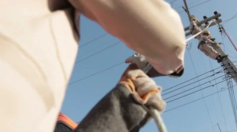 Powerline Workers Vídeo Stock 60607463