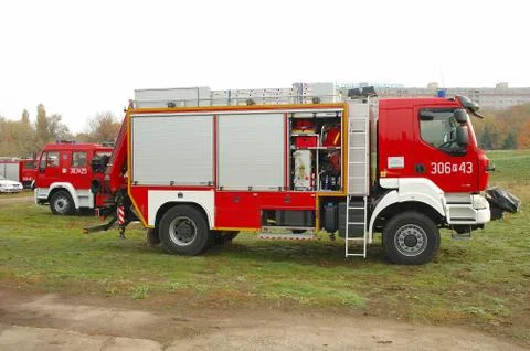 POZNAN, POLAND - OCTOBER 25: Fire brigade trucks during exercises on Warta ri Stock-Fotos