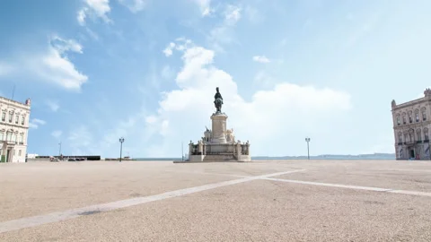 Praca do Comercio, Lisbon, Portugal - Time lapse Stock Footage 144577841