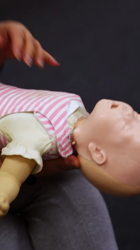 Practicing reanimation of infants.  Stock Footage 275478467
