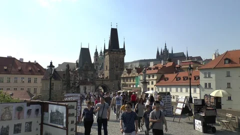 Prague. Artists on the Charles Bridge. Stock Footage 101562760