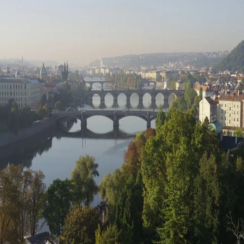 Prague Bridges View - 4k - Slow Motion 動画素材 69701711