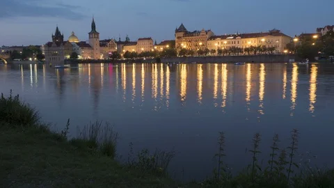 Prague CBD noon time-lapse Vidéo 90532212