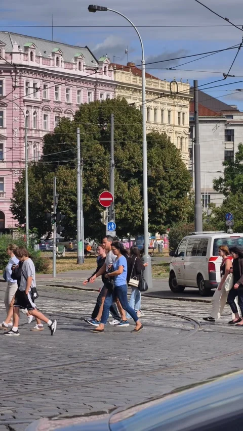 Prague, Czech Republic – August 20, 2026: Tram in City Center Video stock 342980820