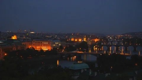 Prague night view of the city Vídeos de archivo 91552882
