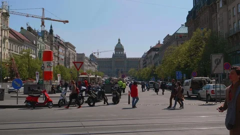 Prague tram on Wenceslas Square Video stock 106925805