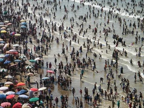 Praia de Rabat, marrocos no mês de julho Big concentration of people. Copy.. Stock Photos